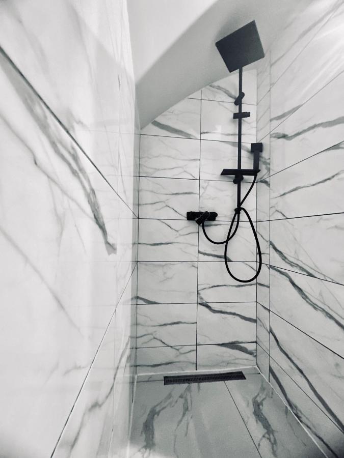 Stay Inn Central Brasov Ap 2 外观 照片
